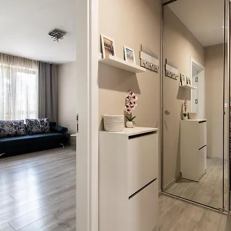 Cozy Flats Nearby Center Free Park Area Appartamento