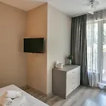 Cozy Flats Nearby Center Free Park Area 아파트
