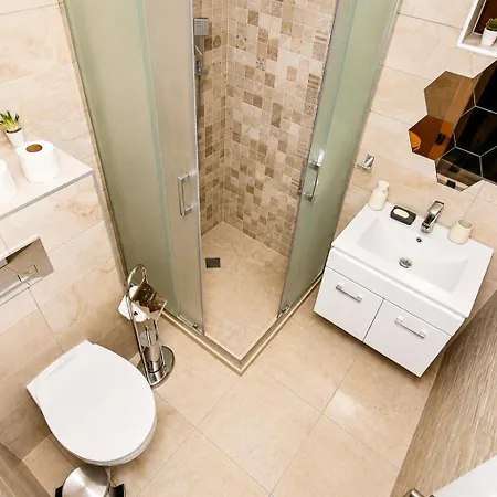 Appartement Cozy Flats Nearby Center Free Park Area *