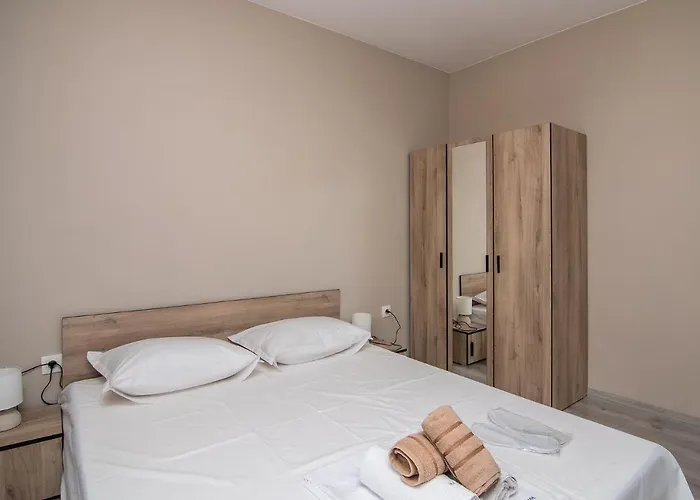 Apartment Cozy Flats Nearby Center Free Park Area Varna